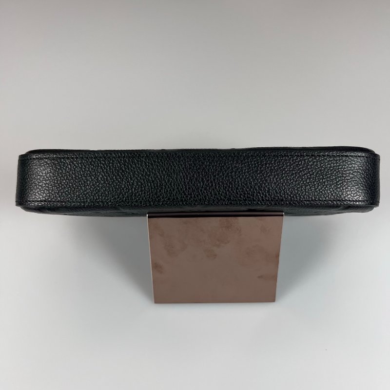 LV M64064/晶片款 黑皮革三合一包-4