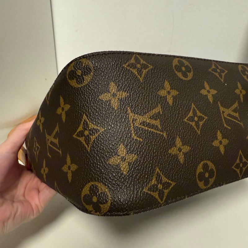 LV Louis Vuitton Looping MM Monogram 肩背包-8