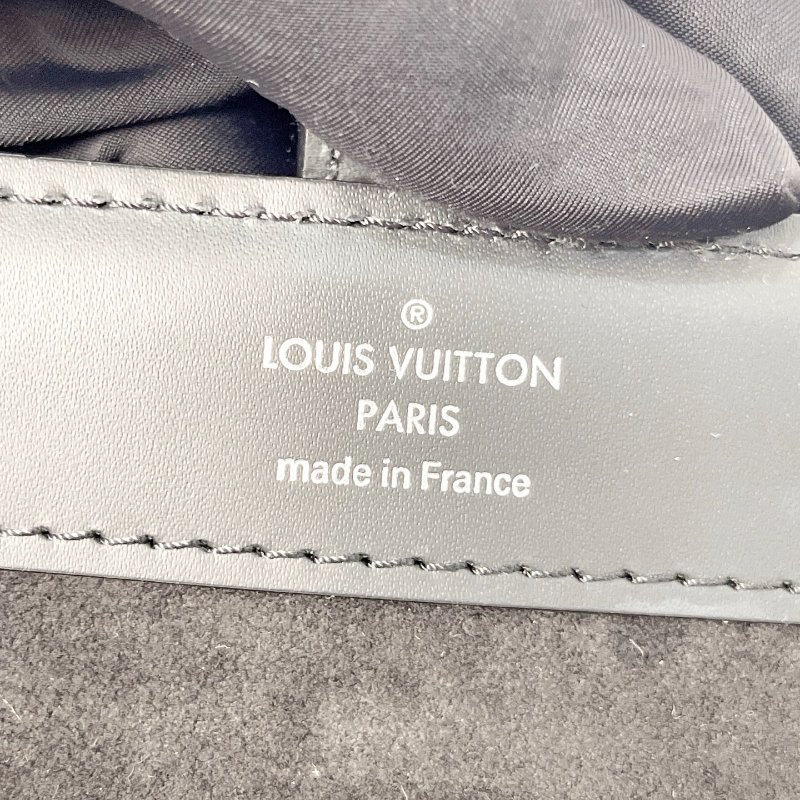 LV 黑武士腕表盒收納盒 19×7×7cm 芯片款 98新配件塵袋表枕-6