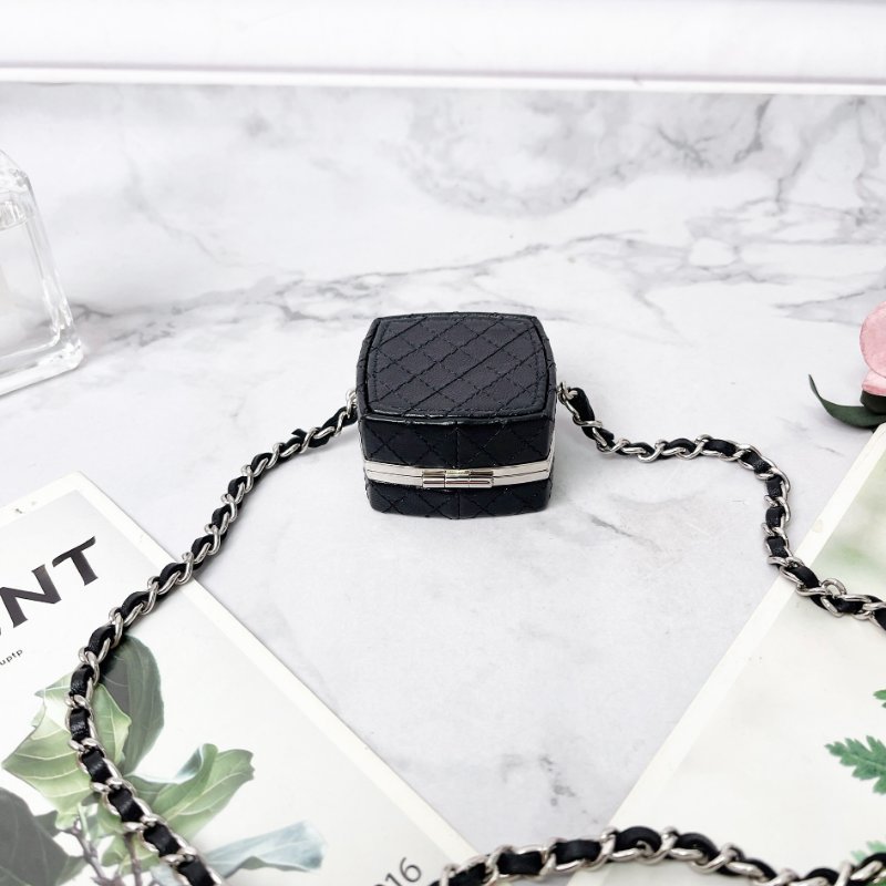 Chanel mini粉餅盒黑色鏡面小廢包鞋背包 5×5×3 98新配件塵袋盒子保卡-4