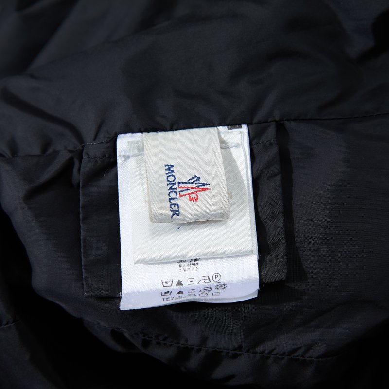 ❤️ MONCLER 百搭款 黑色簡約外套-6