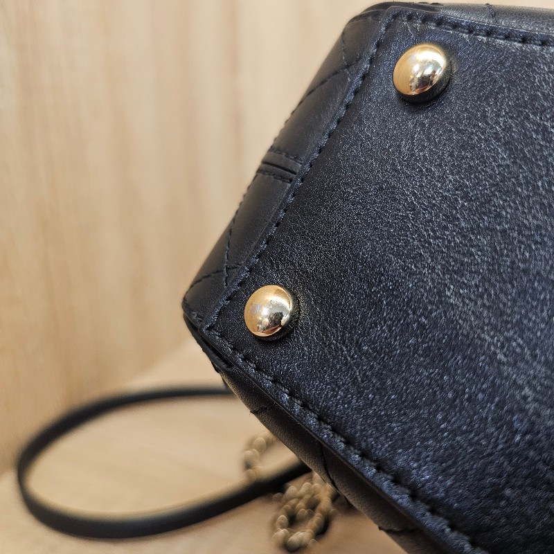 [絕版好物❣️] Chanel黑牛皮菱格縫線皮穿鏈斜背相機包-10