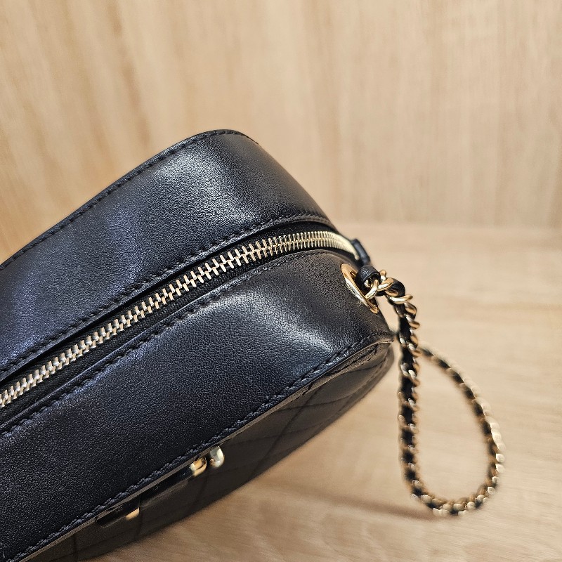 [絕版好物❣️] Chanel黑牛皮菱格縫線皮穿鏈斜背相機包-13