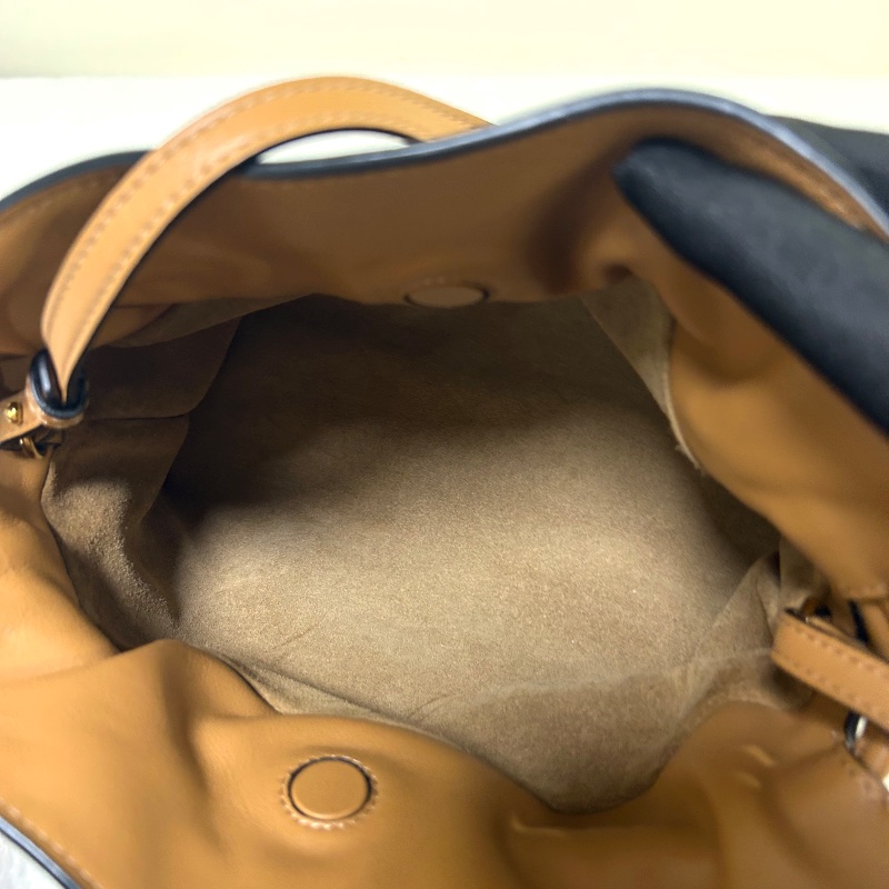 Loewe Flamenco 24 系列 米你福袋包肩背包-20