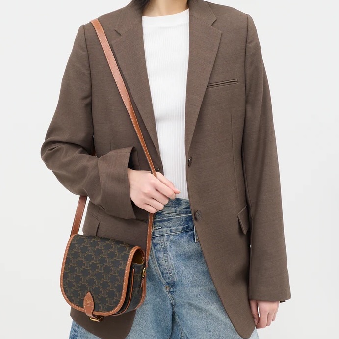 Celine Triomphe Folco 中號 老花馬鞍包-1
