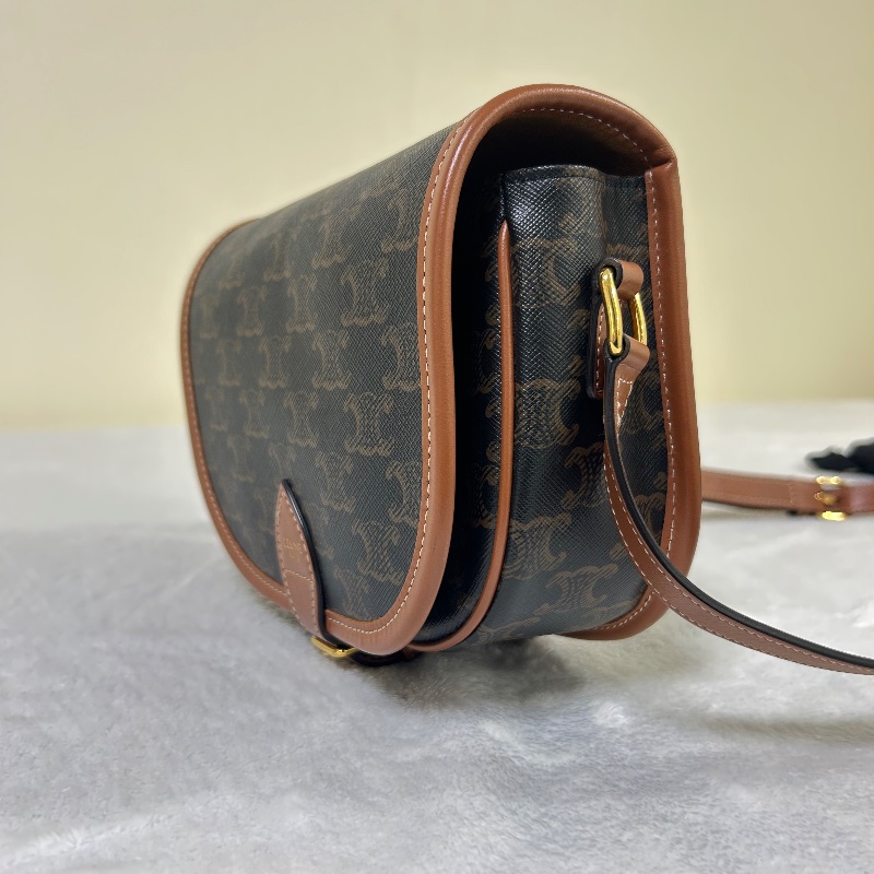 Celine Triomphe Folco 中號 老花馬鞍包-10
