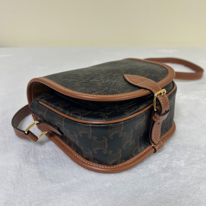 Celine Triomphe Folco 中號 老花馬鞍包-12