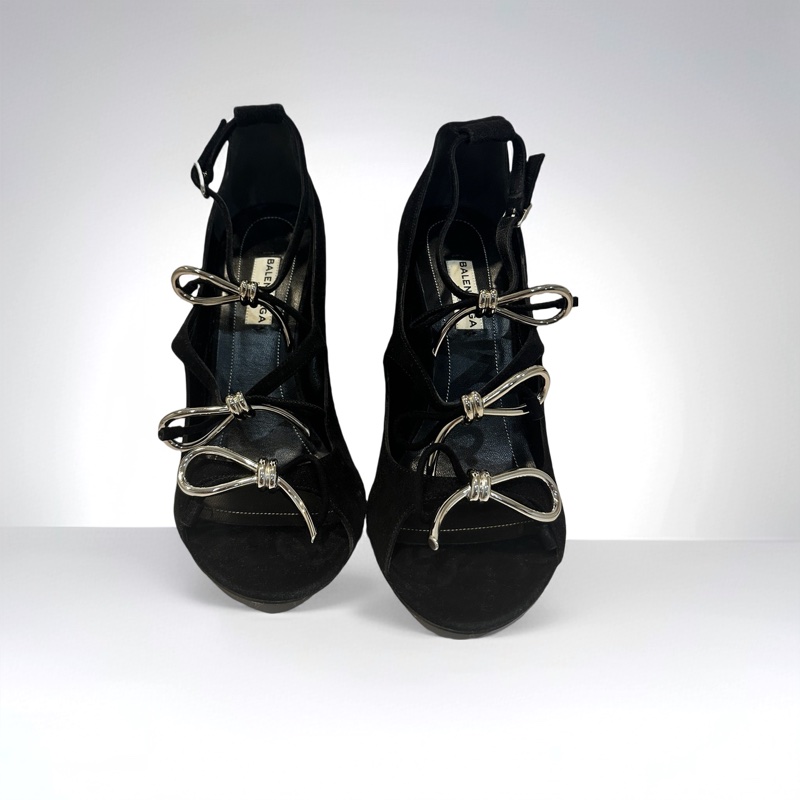 Balenciaga 銀色蝴蝶結黑絨面高跟涼鞋 EU37-0
