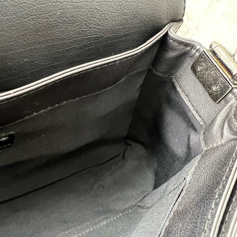 💗香緹國際精品💗 696 Chanel Leboy 黑銀 28-13