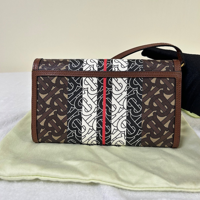 Burberry TB WOC 老花印花 押字條紋扣是長夾 斜背包-8