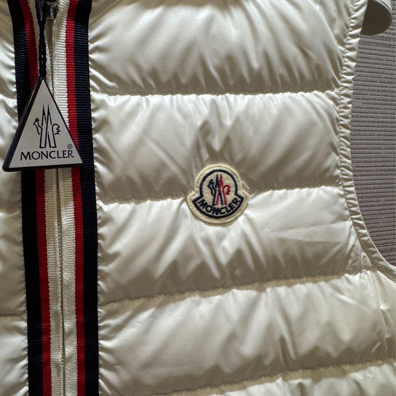 💎Han's house精品服飾💎moncler Liane 羽絨 背心-1