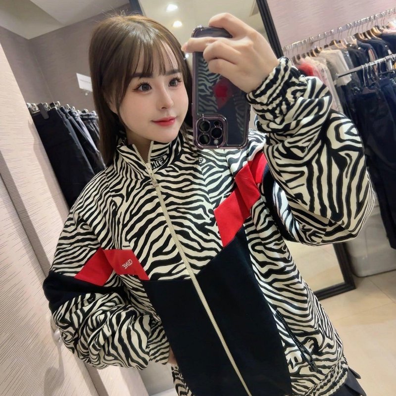 💎Han's house精品服飾💎CELINE 斑馬 外套-1