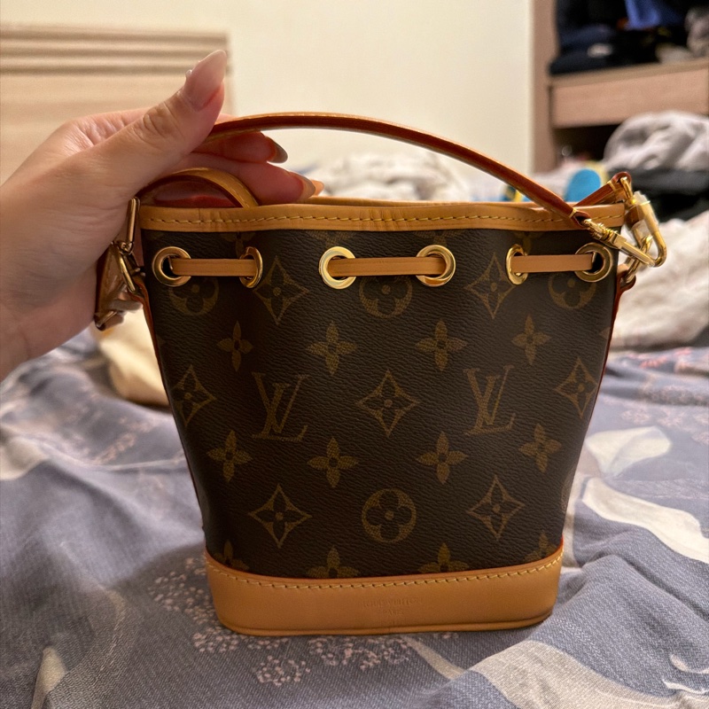 Lv小水桶包-6