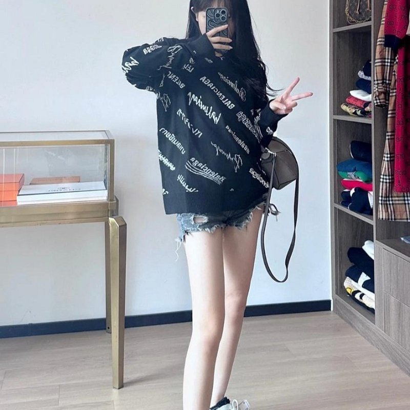💎Han's house精品服飾💎 Balenciaga 巴黎世家 滿版 針織 毛衣 原價39700-6