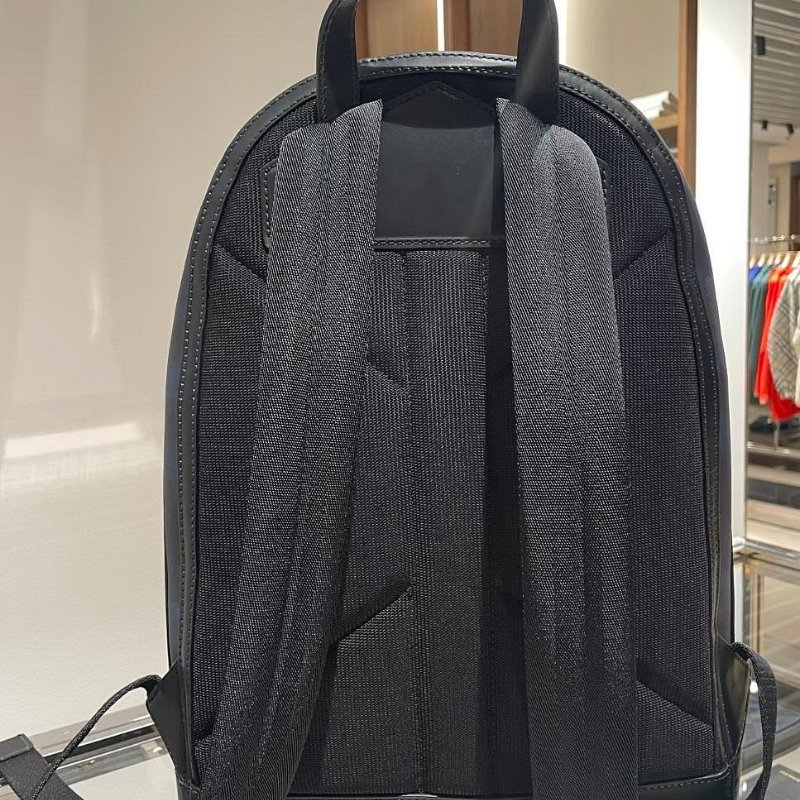 💎Han's house精品服飾💎BURBERRY PVC 格紋 ROCCO 後背包 30×14×42 原價65600-4