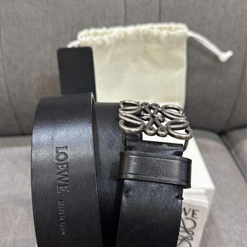 💎Han's house精品服飾💎LOEWE Anagram 小牛皮 寬4CM 皮帶原價24000-4
