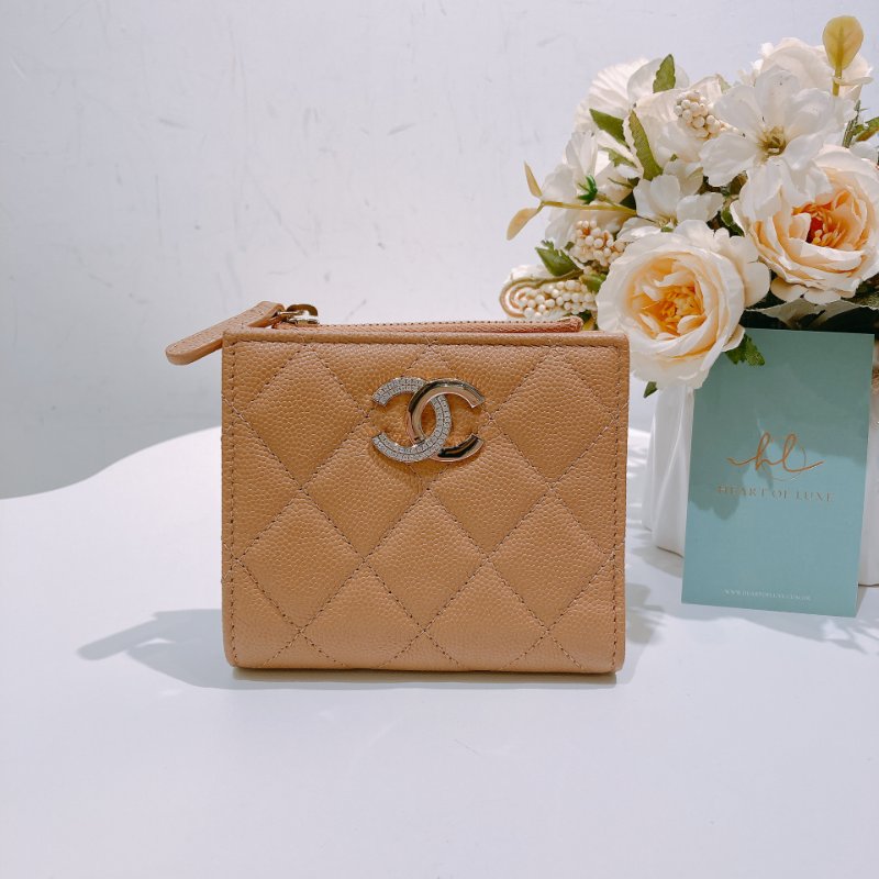 TW4605  Chanel 香奈兒 雙c短銀包 焦糖茶色Big CC Logo Small Wallet Caviar Dark Beige /Crystal-0