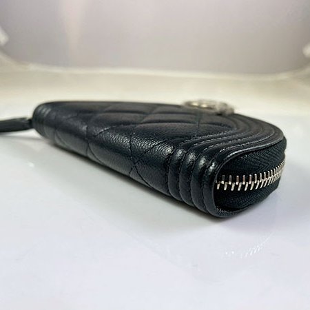 * 奢華大道國際精品＊【CH0739】CHANEL黑色荔枝紋牛皮 BOY系列 銀釦半圓形零錢包-5