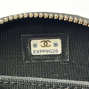 * 奢華大道國際精品＊【CH0739】CHANEL黑色荔枝紋牛皮 BOY系列 銀釦半圓形零錢包-7