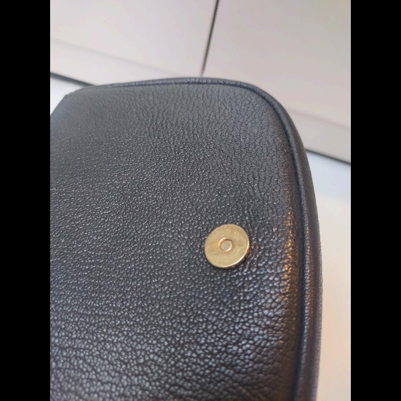 see by Chloe 黑皮圓環下蓋小斜背包-12