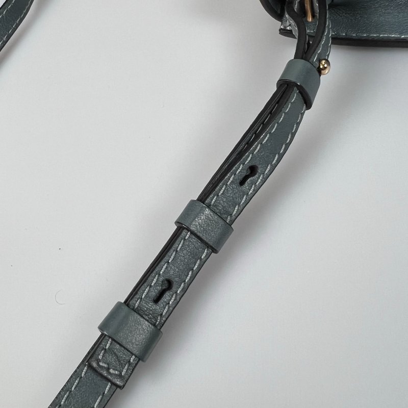 CHLOE  藍拚灰FAYE WOC斜背包-11