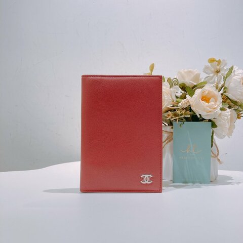TW4607 Chanel 香奈兒 護照套 卡包Passport Card Holder Caviar Red x PHW