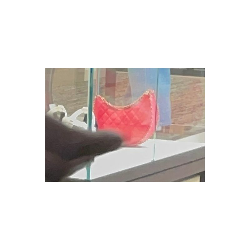 CHANEL 23ss 半月形單肩包，綠松石、翠綠色、黑色、紅色，3種顏色可選-3