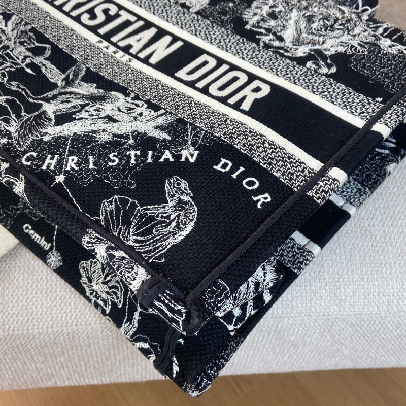Dior 迪奧黑色星座托特包book tote 中號 22編碼  配件有保卡 塵袋-8