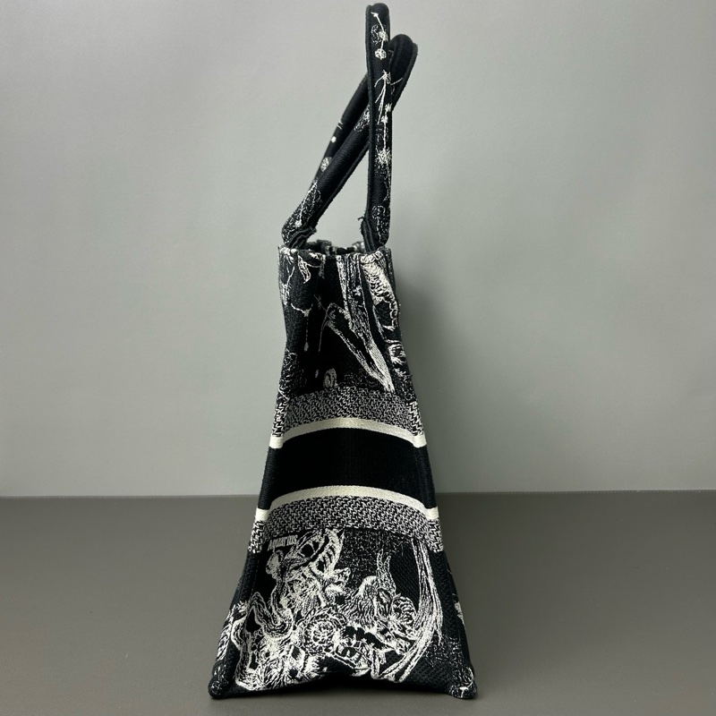 Dior 迪奧黑色星座托特包book tote 中號 22編碼  配件有保卡 塵袋-3