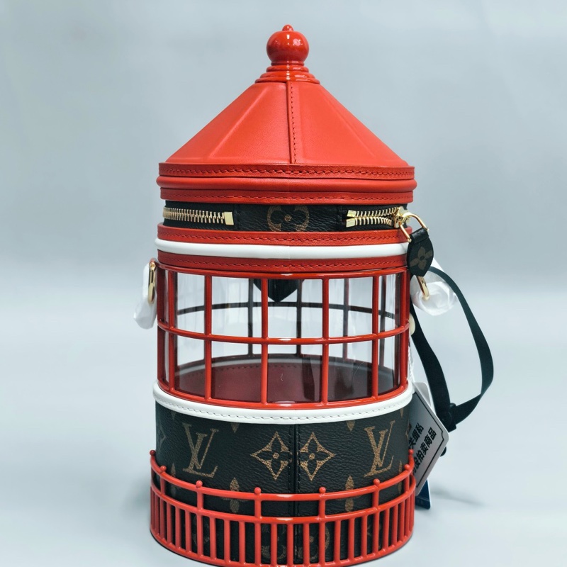 LV 燈塔包 收藏款 約長14cm寬14cm高 26.5 cm-1