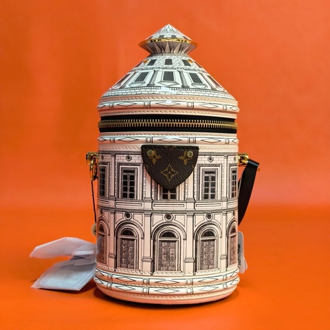 LV Fornasetti聯名 限量款 cannes 城堡包 盧浮宮白房子 尺寸約25*12*12