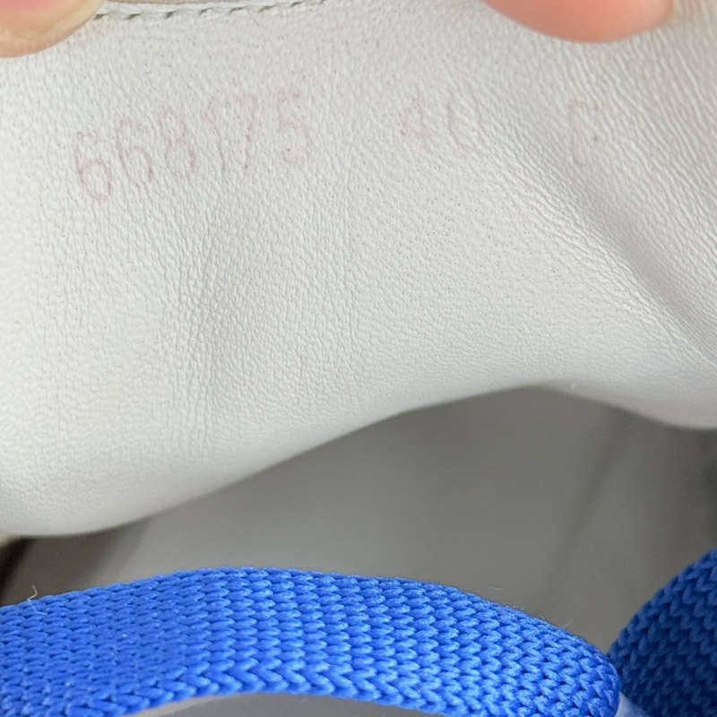 Alexander McQueen/麥昆 愛心尾純白厚底休閒鞋 40碼 95新 品相不錯-3