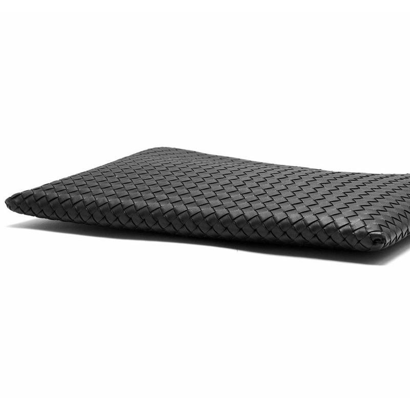 BOTTEGA VENETA 納帕皮革手拿包-15