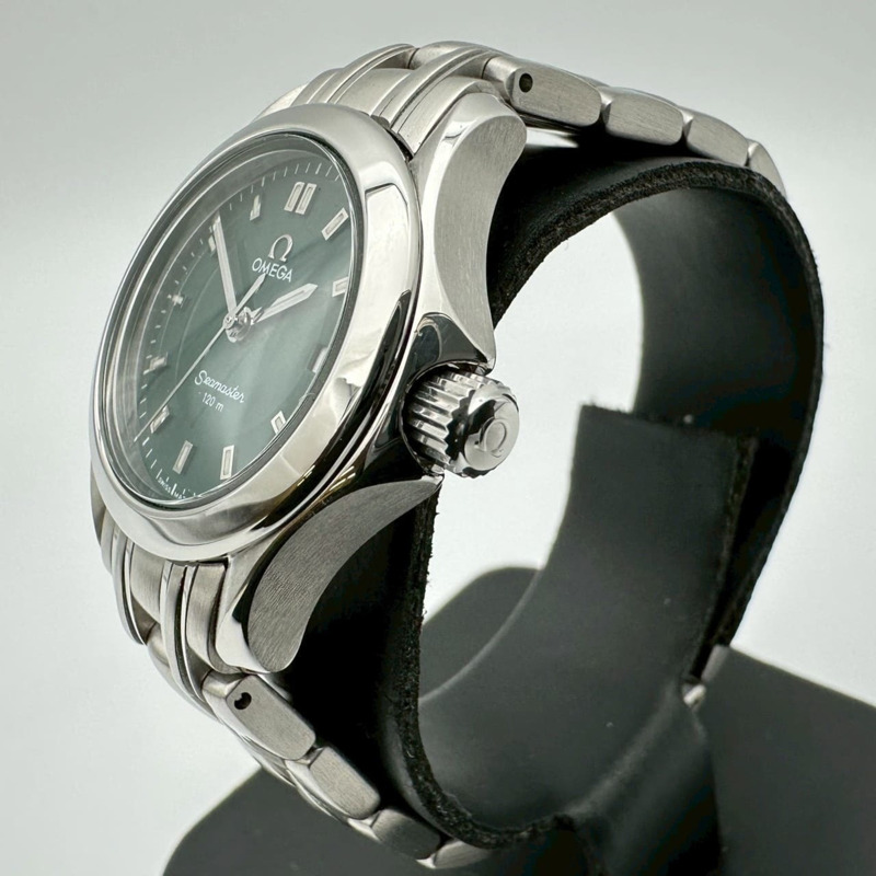 歐米茄海馬系列120公尺2581.72日期石英錶，不鏽鋼錶殼，綠色，女士款-1