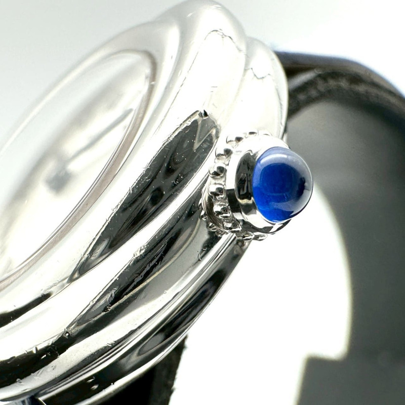 卡地亞 Must Trinity 石英腕錶 W1014945，不鏽鋼錶殼搭配皮革錶帶，白色、銀色、海軍藍三色可選，女士款。-3