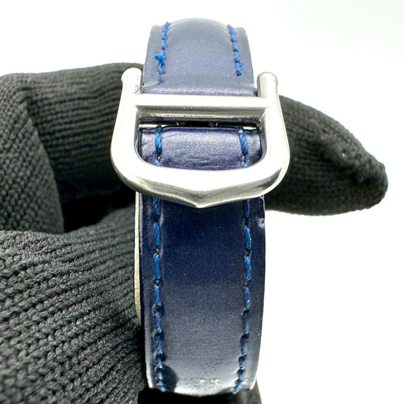 卡地亞 Must Trinity 石英腕錶 W1014945，不鏽鋼錶殼搭配皮革錶帶，白色、銀色、海軍藍三色可選，女士款。-9