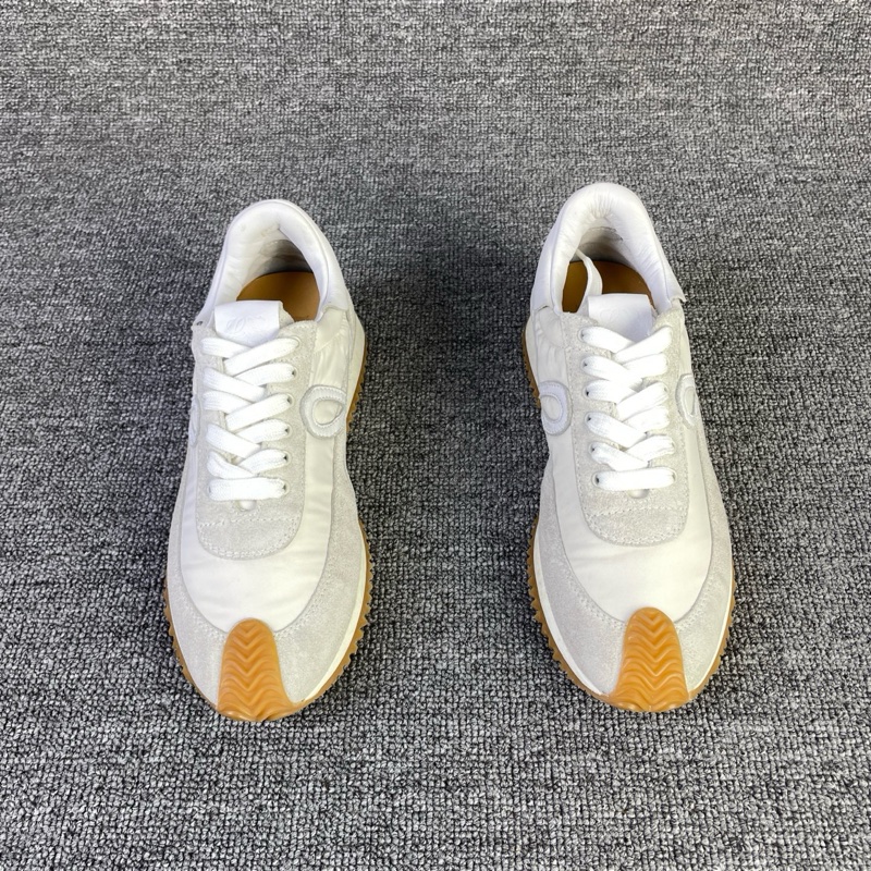 97新LOEWE羅意威白色阿甘鞋 尺碼：36 經典刺繡logo-1