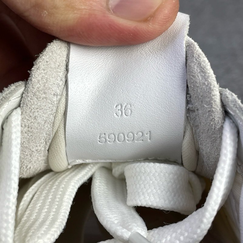 97新LOEWE羅意威白色阿甘鞋 尺碼：36 經典刺繡logo-6