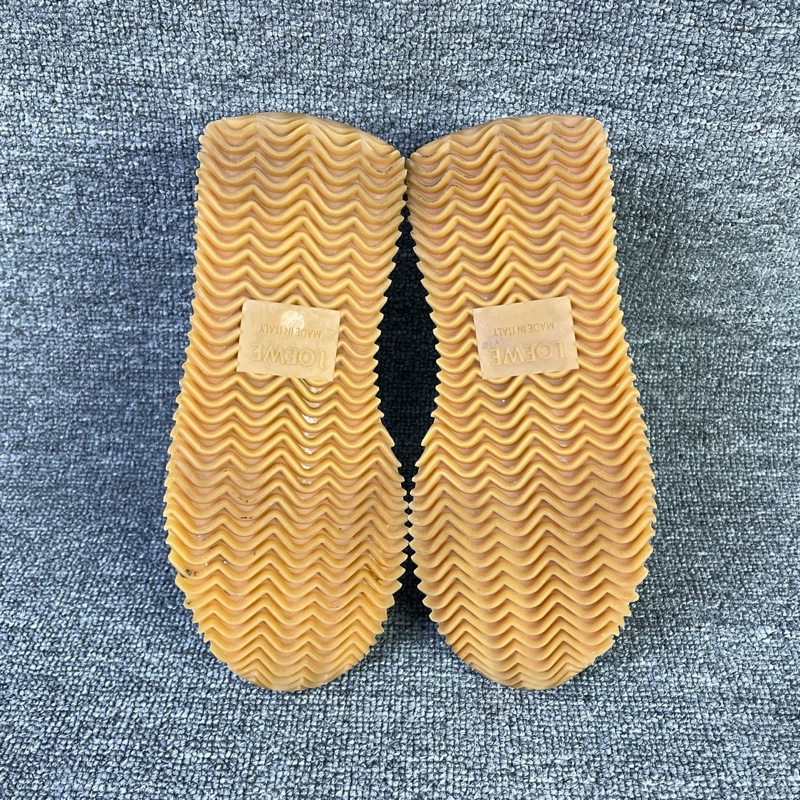 97新LOEWE羅意威白色阿甘鞋 尺碼：36 經典刺繡logo-7