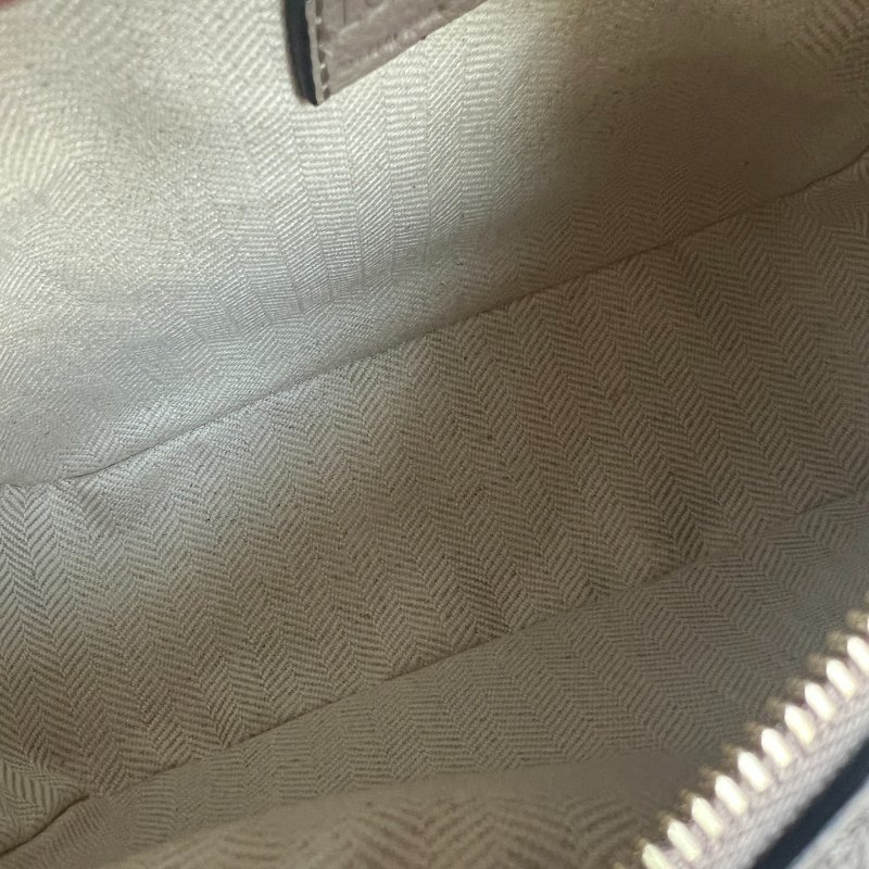 (🌷國外現貨)🏷Loewe 羅意威．Puzzle Mini-13