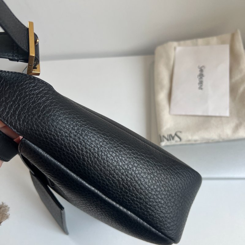 (🌷國外現貨)🏷YSL 聖羅蘭．Le5a7 hobo Mini-4