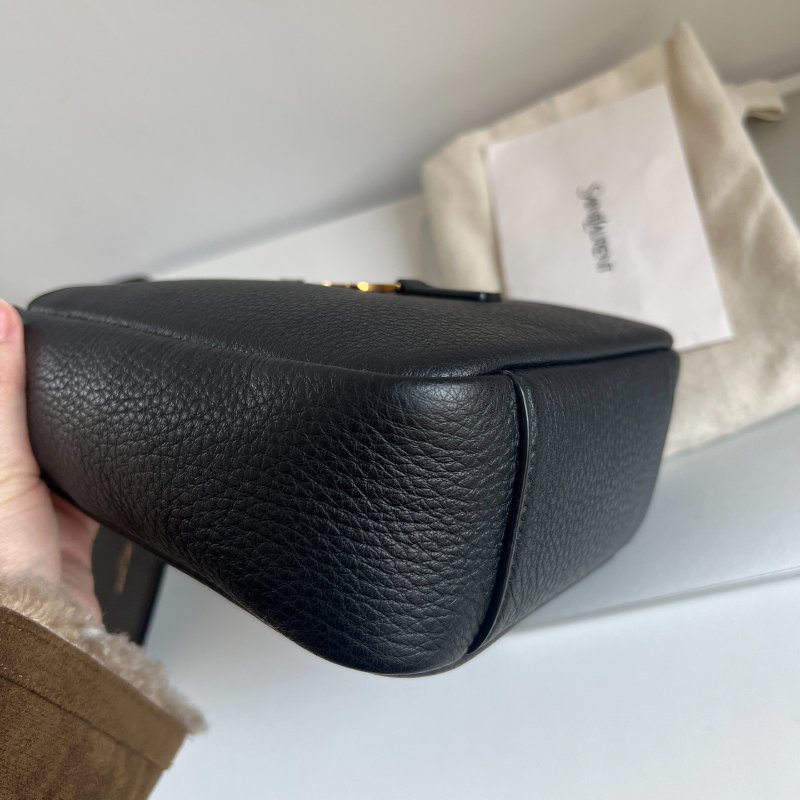 (🌷國外現貨)🏷YSL 聖羅蘭．Le5a7 hobo Mini-7