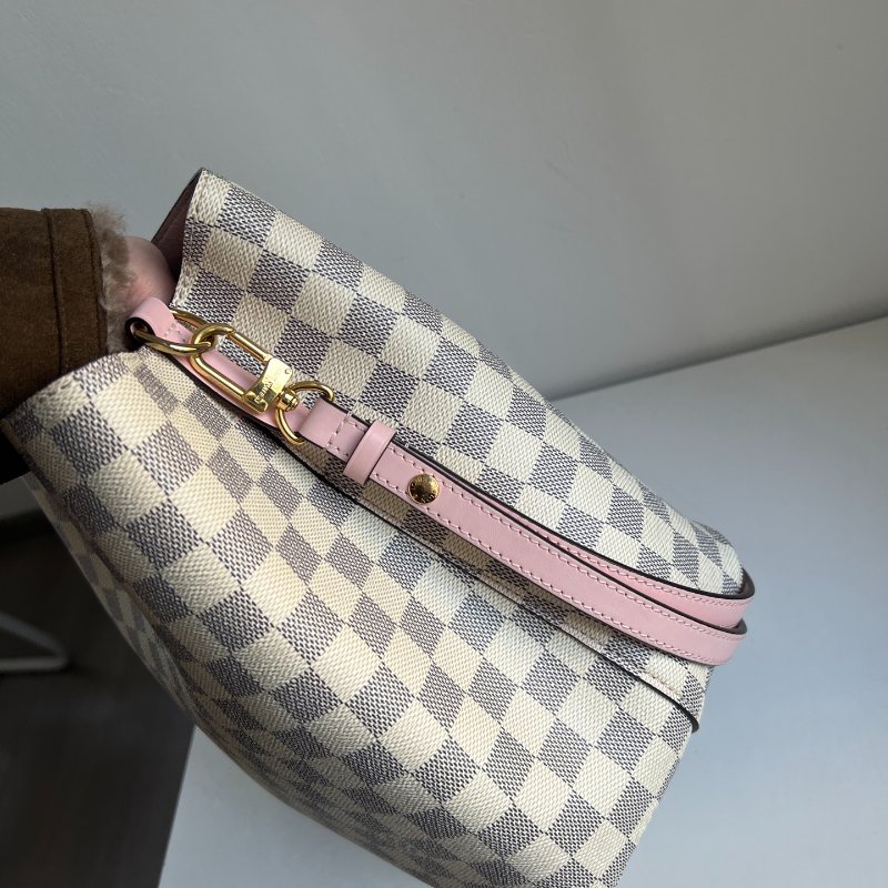 (🌷國外現貨)🏷LV 路易威登．Neo Noe MM 白棋盤格水桶包-9