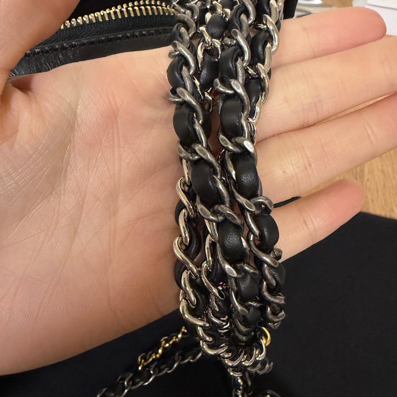 Chanel 復刻牛皮小號流浪包-17