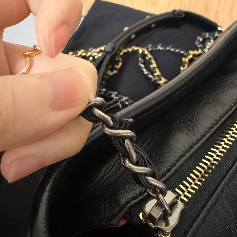 Chanel 復刻牛皮小號流浪包-17