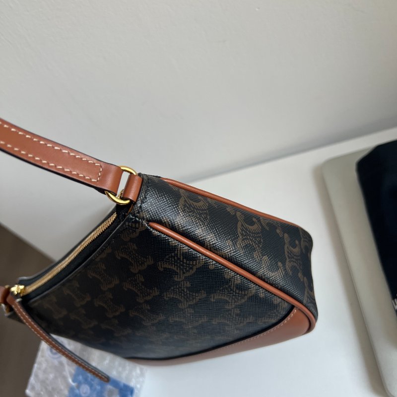 (🌷國外現貨)🏷Celine 瑟琳．老花麻將包-2