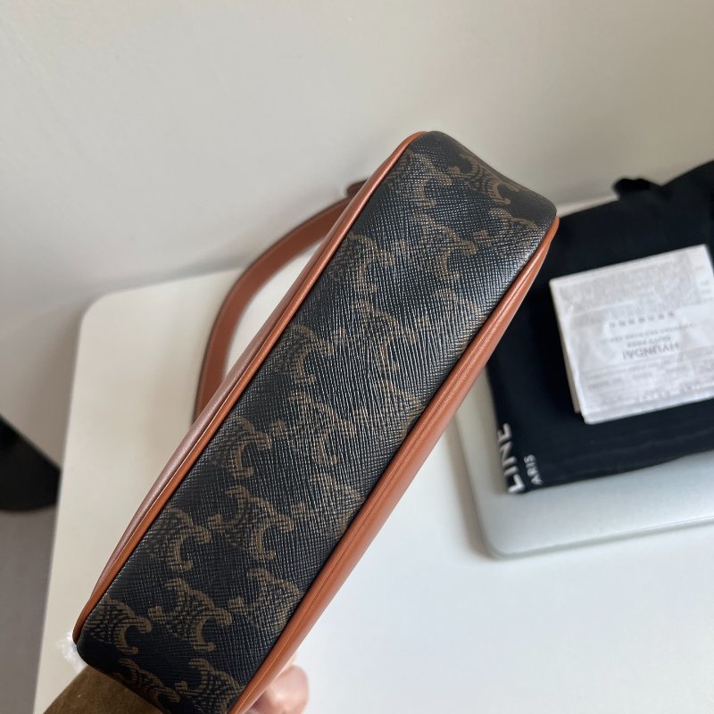 (🌷國外現貨)🏷Celine 瑟琳．老花麻將包-5