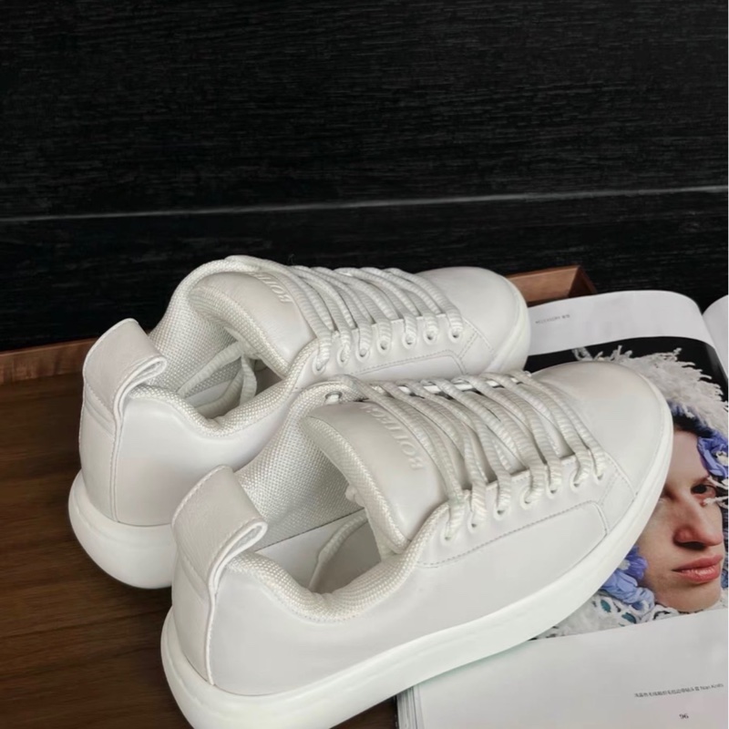 bottega veneta小白鞋pillow麵包鞋運動鞋 35號 全新閒置配件鞋帶塵袋-3