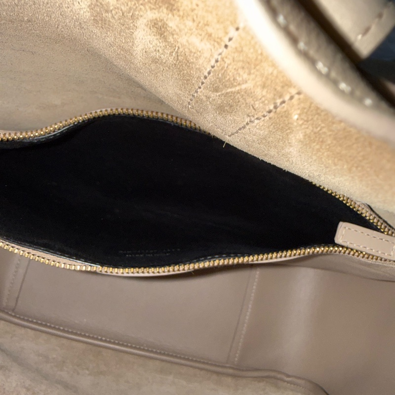 YSL LE 5 À 7 SUPPLE LARGE IN GRAINED LEATHER-1