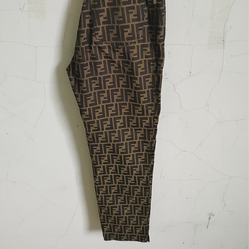 義大利製老品 #FENDI 老花長褲 高腰小尺寸 / 風格 / 歐美 / 街拍-7